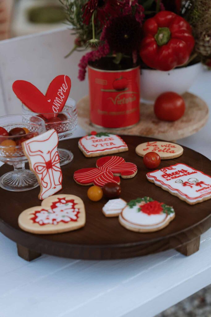 Chateau de Glairans Labricole detail shot cookie love theme