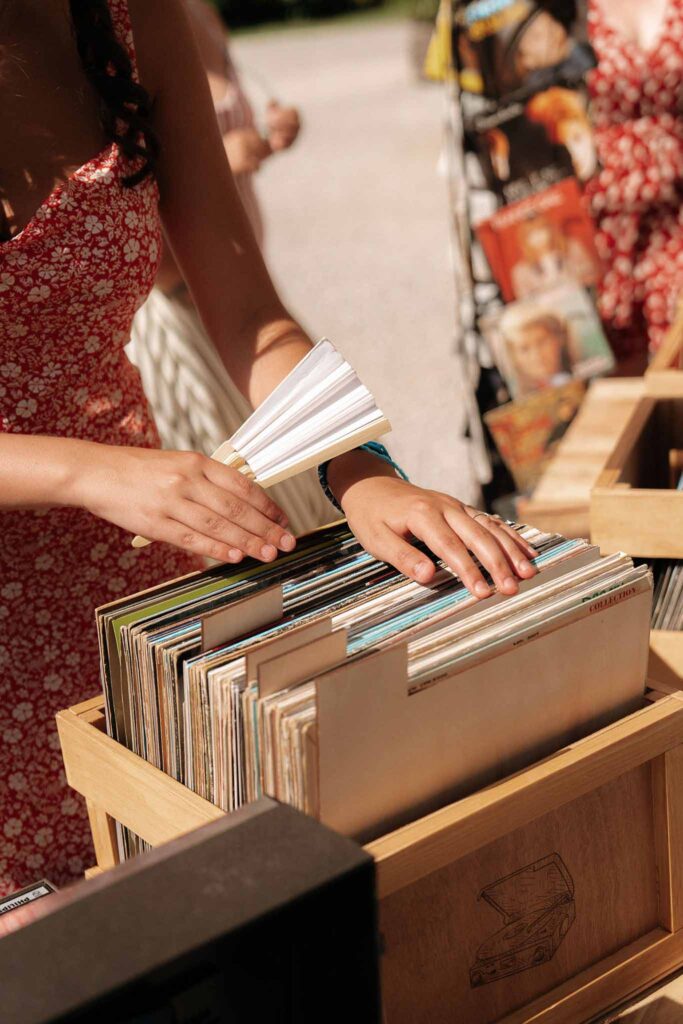 Chateau de Glairans Labricole detail shot old vinyl crate
