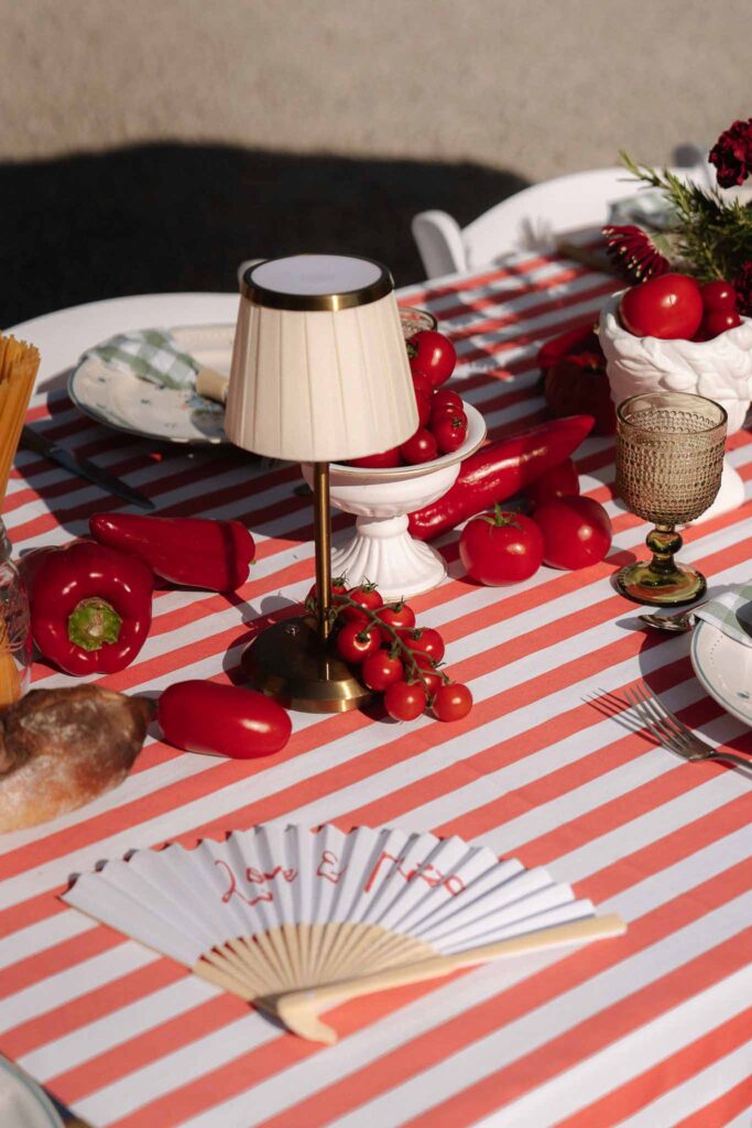 Chateau de Glairans Labricole table decor tomato reception lamp