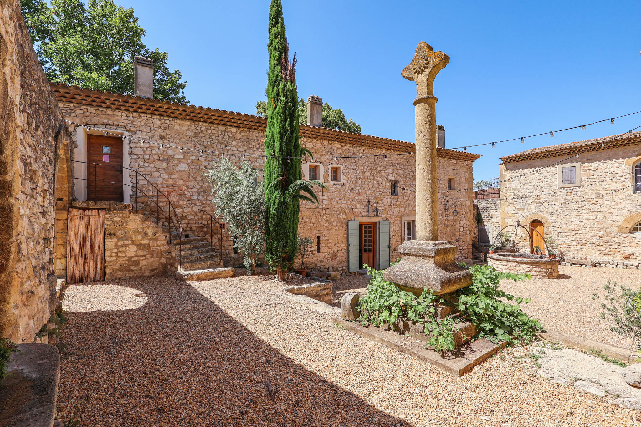 Prieuré Notre-Dame de Conil Reviews – What Couples Are Saying