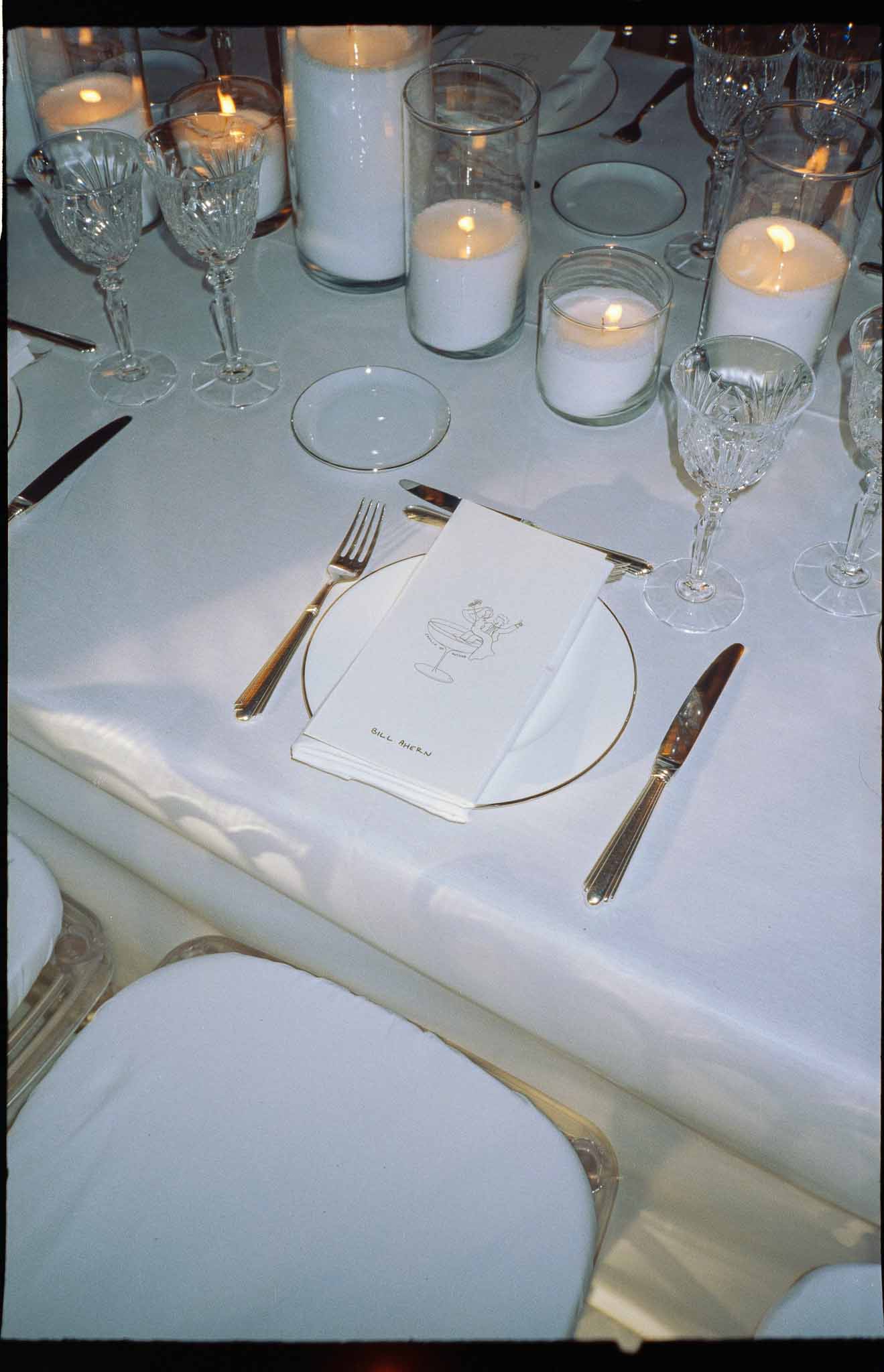 Wedding reception table setting