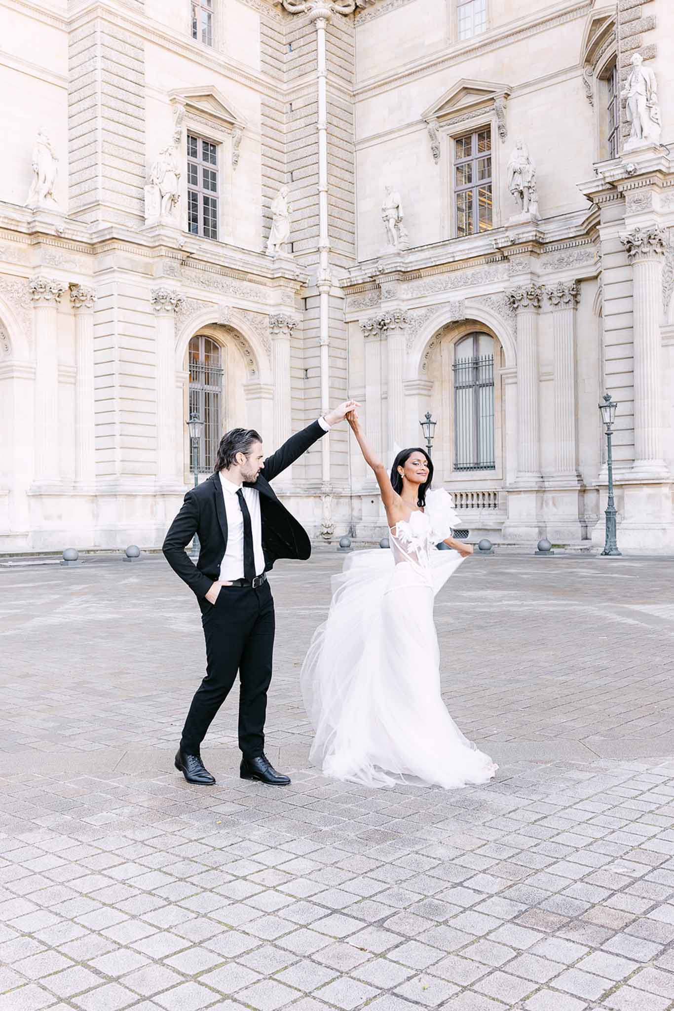 Black and white photo of bride and groom portrait in Paris