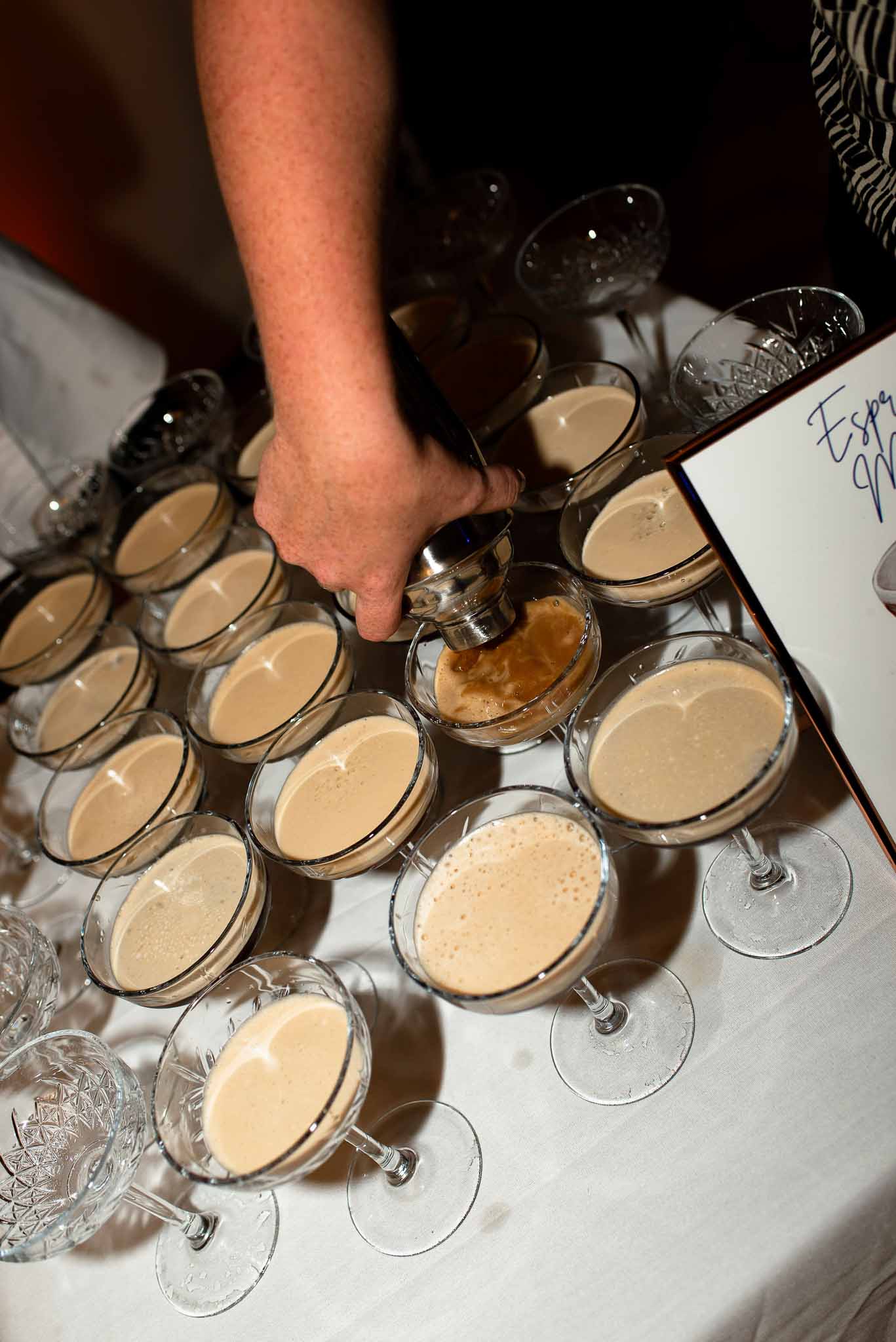 Wedding reception table setting